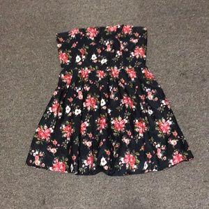 🔴Forever21 floral dress